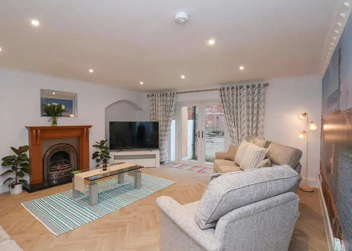 32 Quay Street * Scarborough